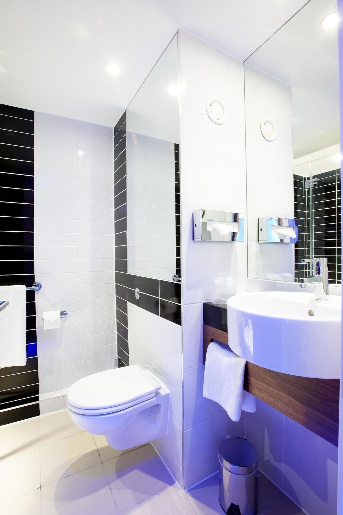 Holiday Inn Express - Derry - Londonderry By Ihg Exterior foto